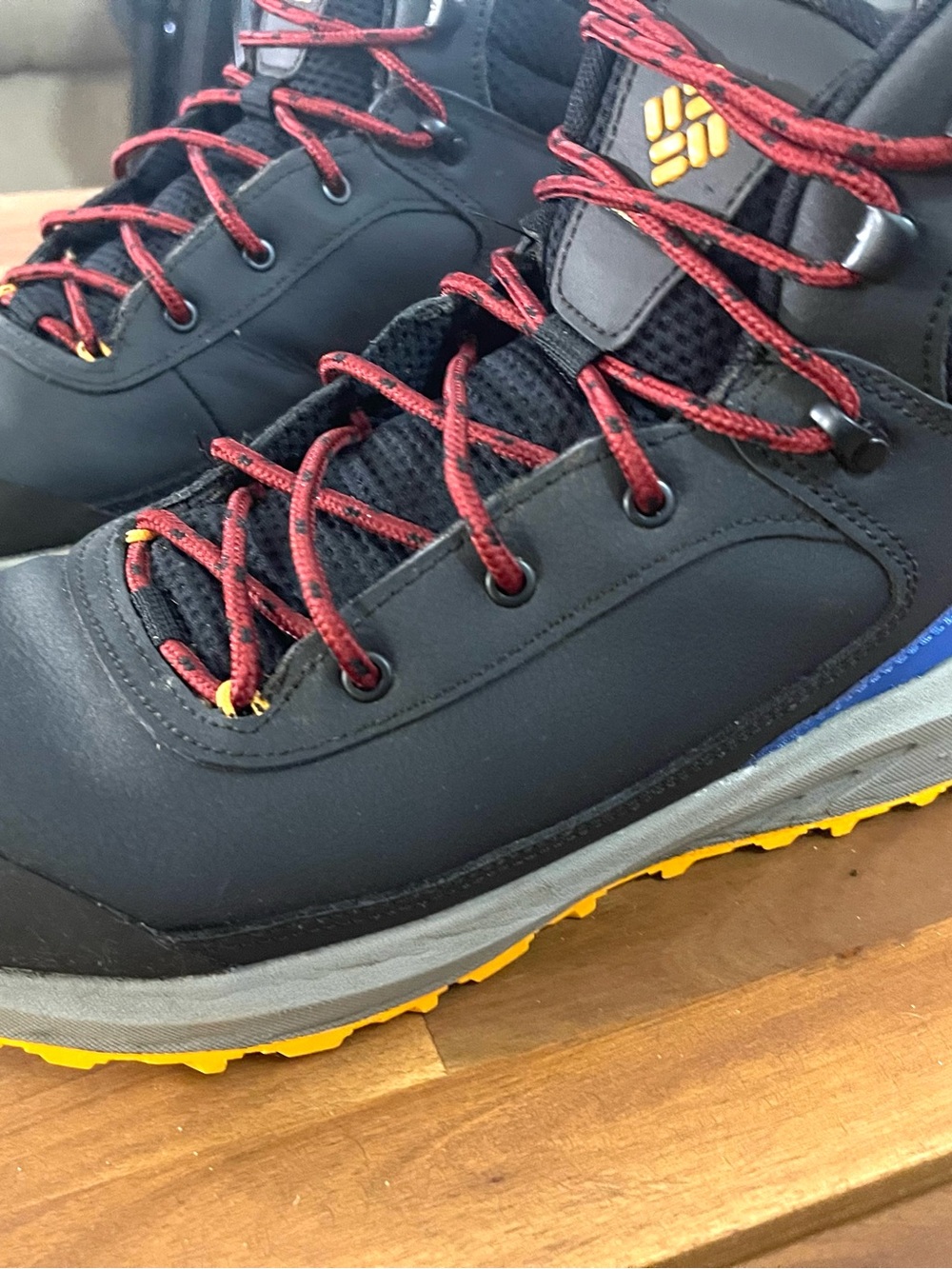 Columbia Men’s Black Hiking Boots with Red Laces and Yellow Soles - Picture 3 of 4